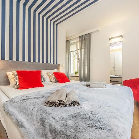 Glow Apartments, Apartament Dluga 69 غدانسك المظهر الخارجي الصورة