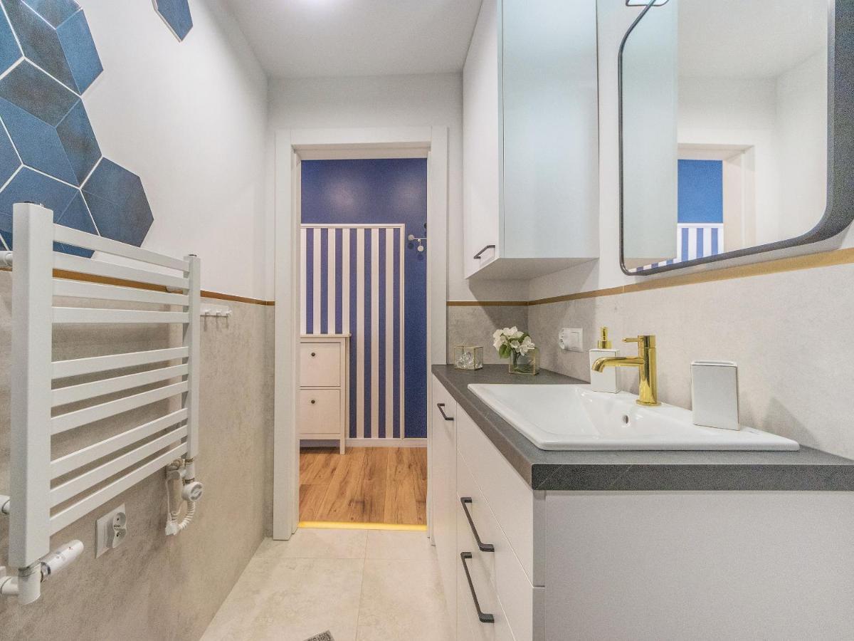 Glow Apartments, Apartament Dluga 69 غدانسك المظهر الخارجي الصورة